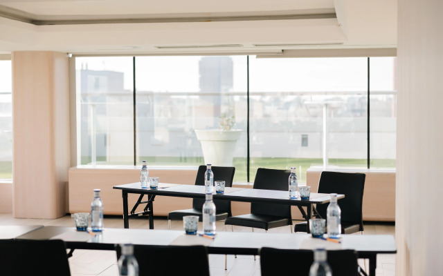 Crowne Plaza Madrid - Centre Retiro by IHG