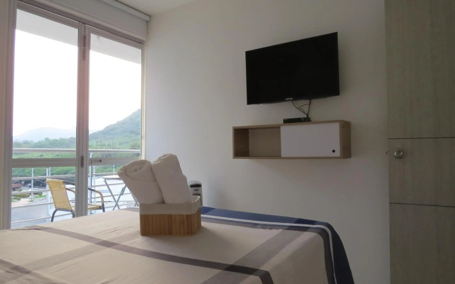 Precioso apartamento con piscina y wifi