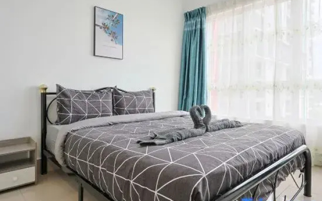Razak City Residences Block C1 by Favspace