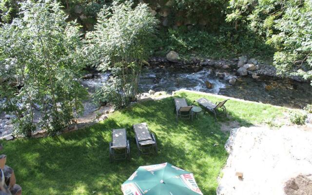 Hotel Palarine