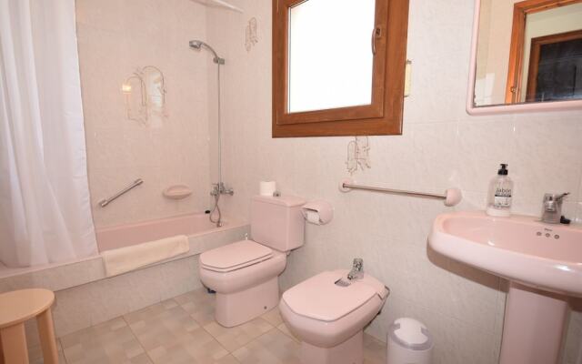 Enchanting Villa in Calonge With Swimming Pool