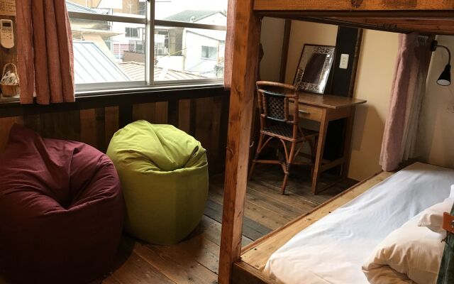 The Pax Hostel, Cafe & Records