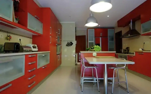 Impeccable 5 Bed House in Santa Cruz do Douro