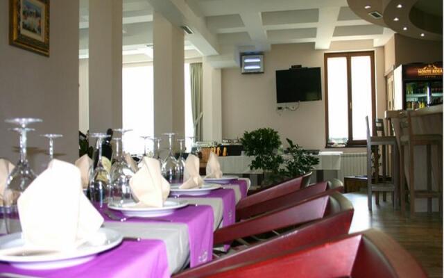 Hotel Monte Rosa
