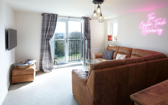 Host Stay The Cinder Track Hideaway