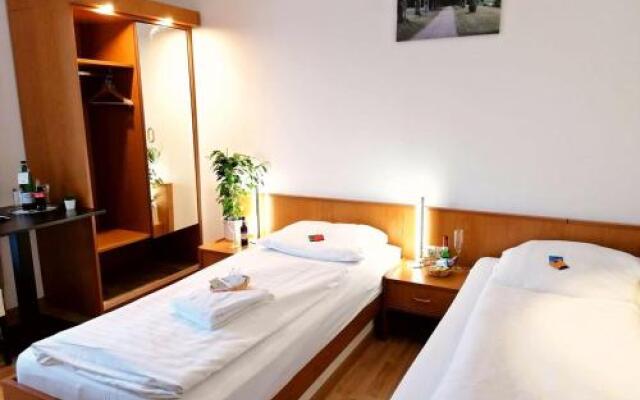 Hotel am Park Garni