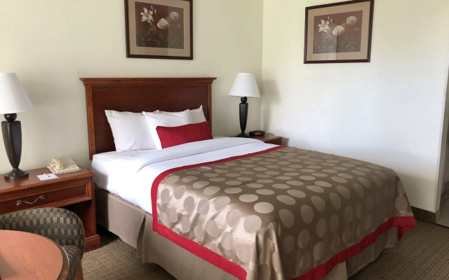 Ramada Conference Center New Iberia