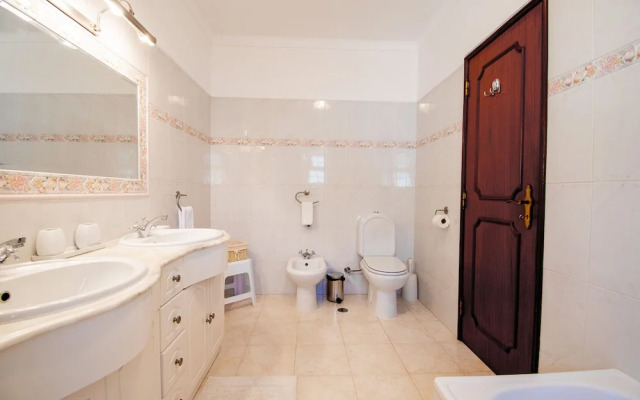 Casa Filipa Upper Floor