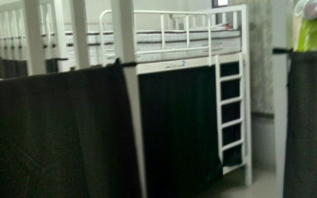 Pattaya Backpackers - Adults Only