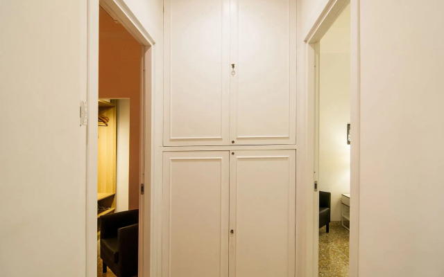 San Pietro Bright Apartment