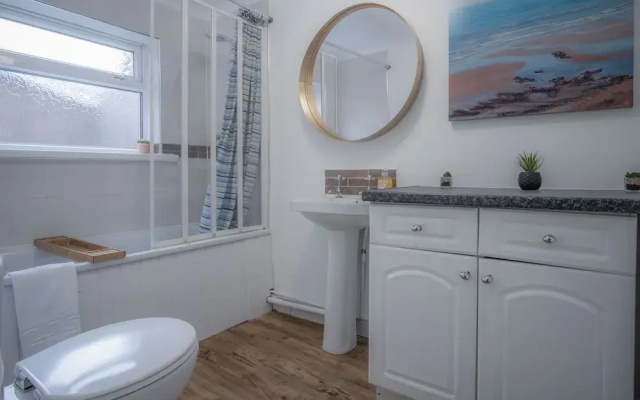 Langland Road - 1 Bedroom - Mumbles