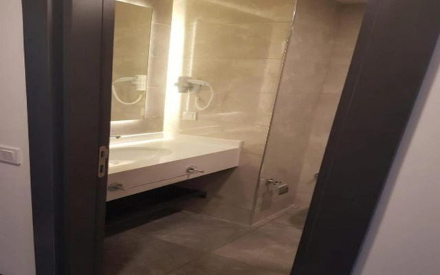 Clover Magic Park Side Otel