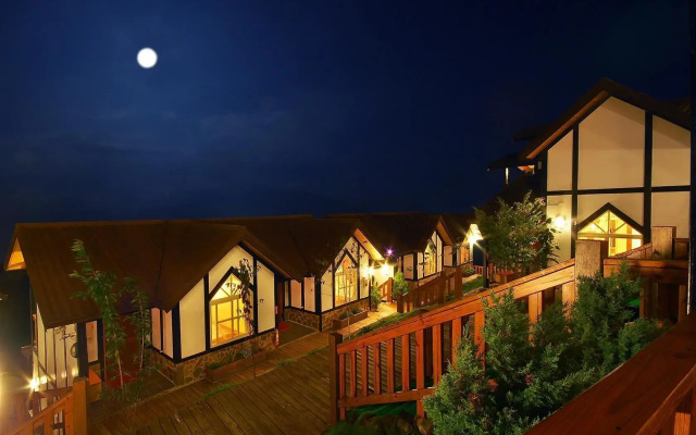 Sea of Clouds Vacation Villa