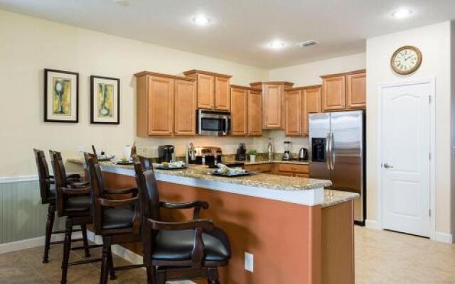 Champions Gate - Eight Bedroom Villa - CG008