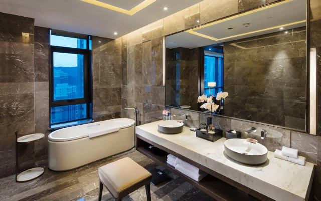 HUALUXE Hotels & Resorts Zhangjiakou  IHG Hotel