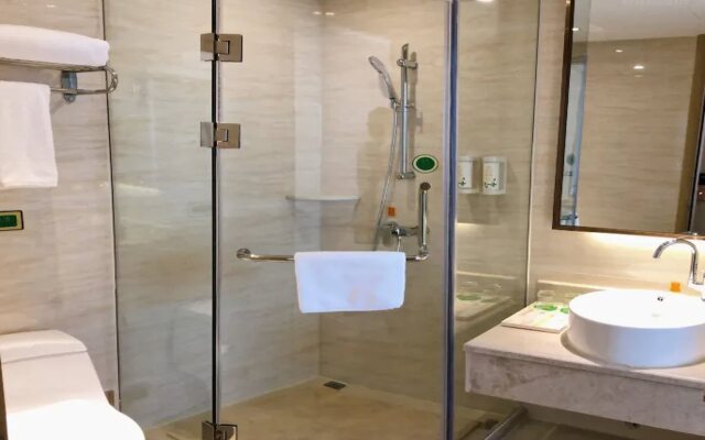 Vienna Hotel (Dongguan Huanjiang Tianhong Center)