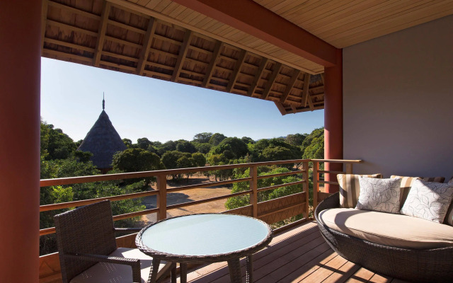 Sheraton New Caledonia Deva Spa & Golf Resort