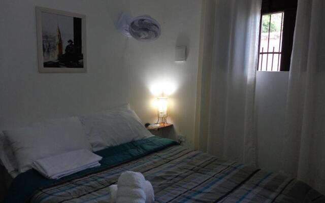 Casa do Mochileiro Airport Hostel