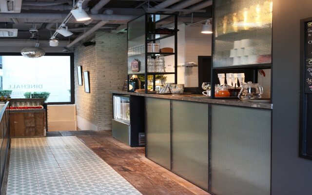 Seoul Hotel ShinShin Myeongdong