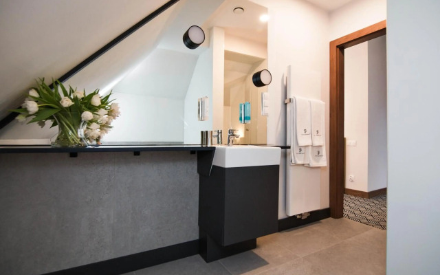Platinum Residence Boutique Hotel