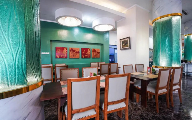 Sapadia Hotel Siantar