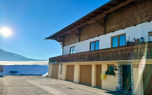 Leogang: Apartment With Mountain Views