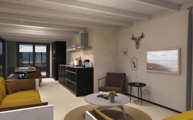 Trendy Lodge With two Bathrooms Near the Sea