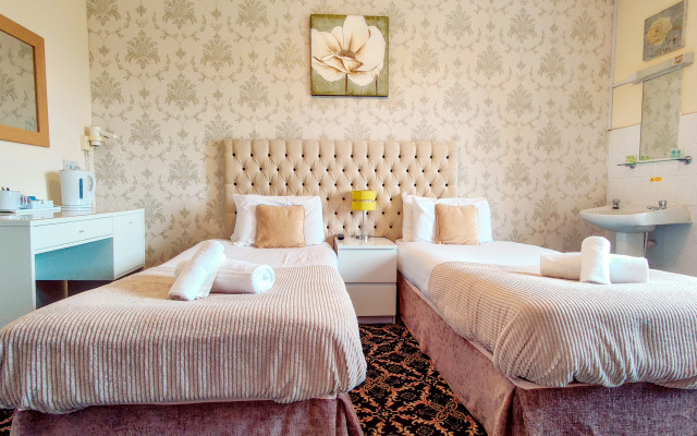 Wentworth House Hotel