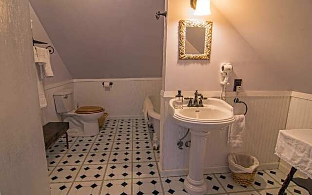 The Peaceful Pelican LLC