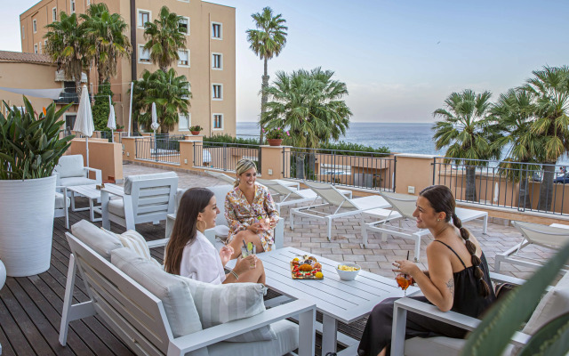 Hotel Punta Nord - Est