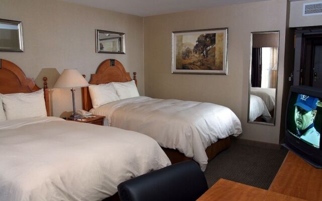 Ramada by Wyndham Milwaukee