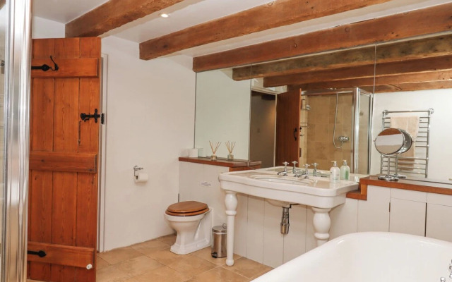 The Barn at Yeoland House