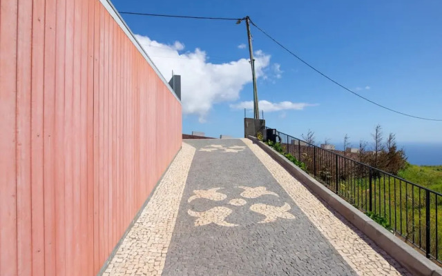 Villa Leonor Cliffside Retreat