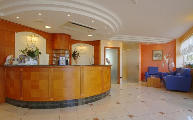 Hotel Londra
