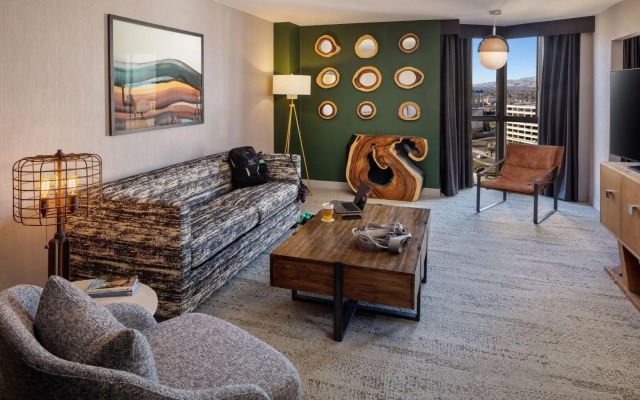 Whitney Peak Hotel Reno, Tapestry Collection by Hilton