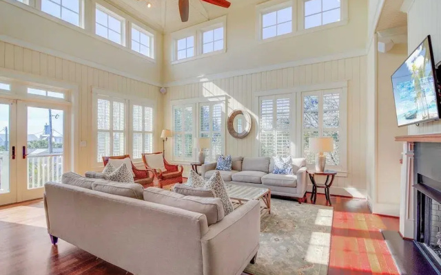 913 Carolina Boulevard by Avantstay Private Pool, Ocean View, Rooftop