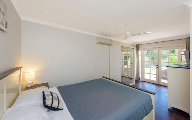 Willmott Beach House