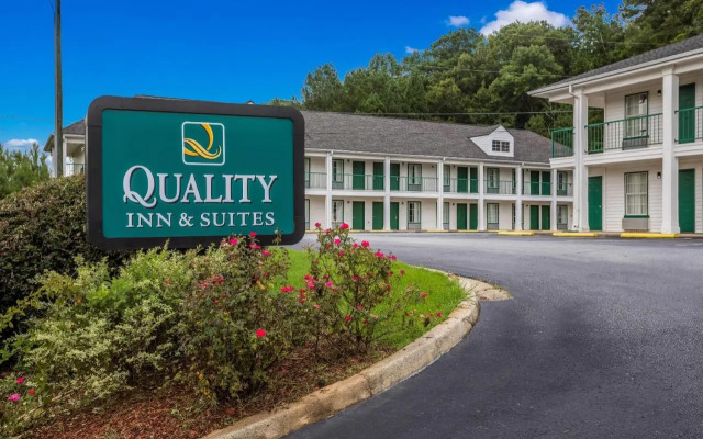 Quality Inn & Suites