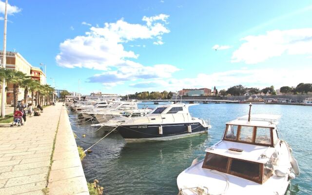 Comfortable Apartment in Zadar With TV