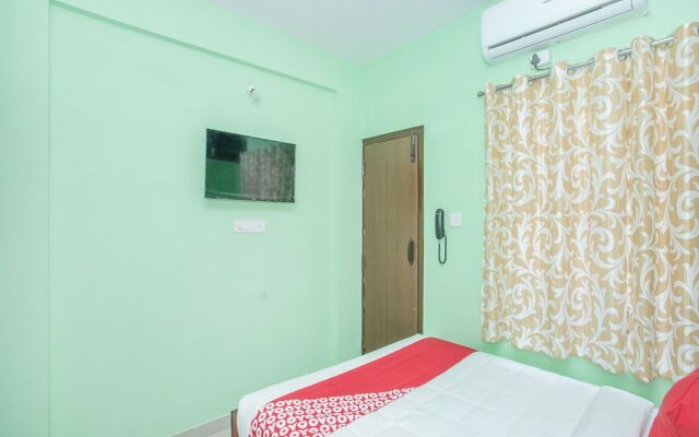 OYO 13861 Green leaf International Comforts