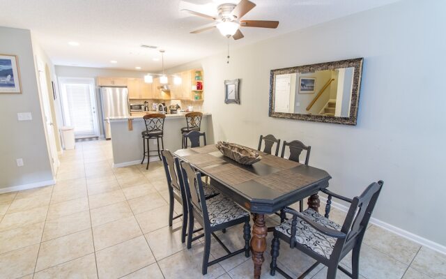 Averys Ocean Breeze by Vtrips