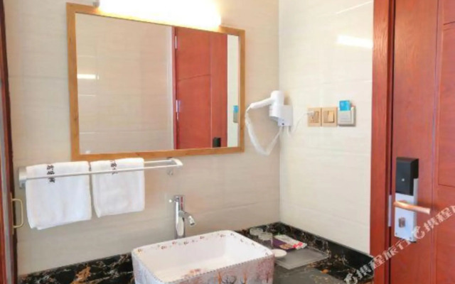 Yasu Inn (Kunming Dianchi Scenic Area)