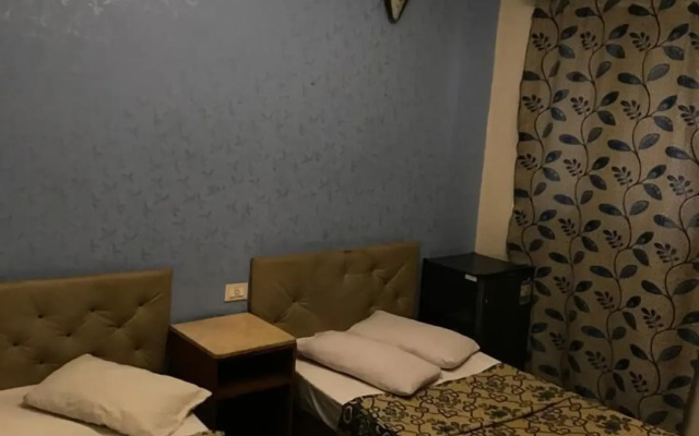New Marina Hostel