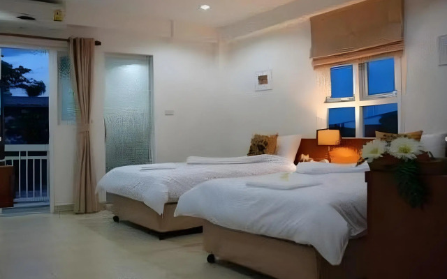 Baan Ton Mai Apartment