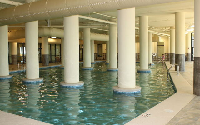 Phoenix West Ii Condominiums