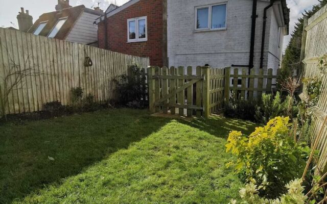 NEW Spacious 3BD House Tunbridge Wells Sleeps 7!