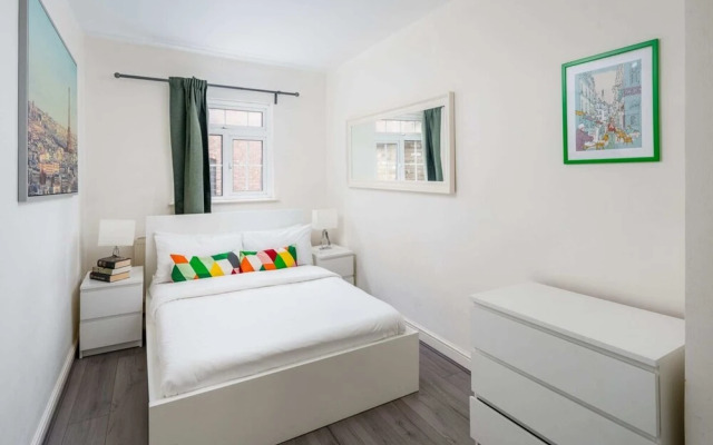 Contemporary 2 Bedroom Apartment in Angel