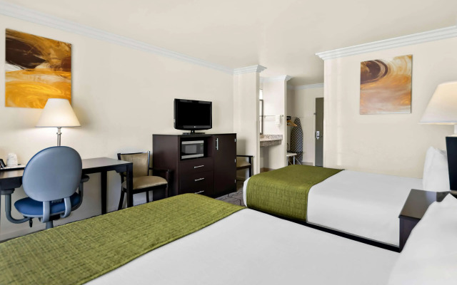 Best Western Executive Inn