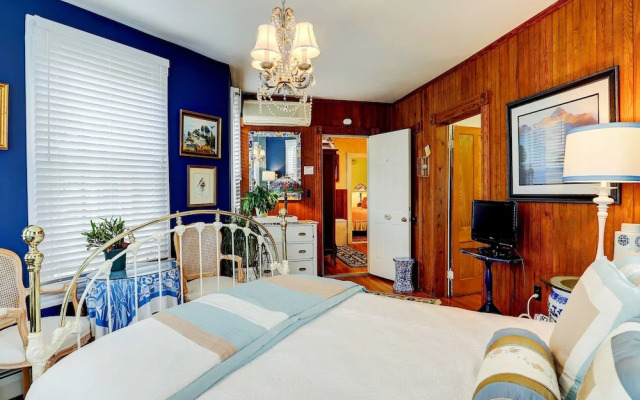 Fairlawn Inn