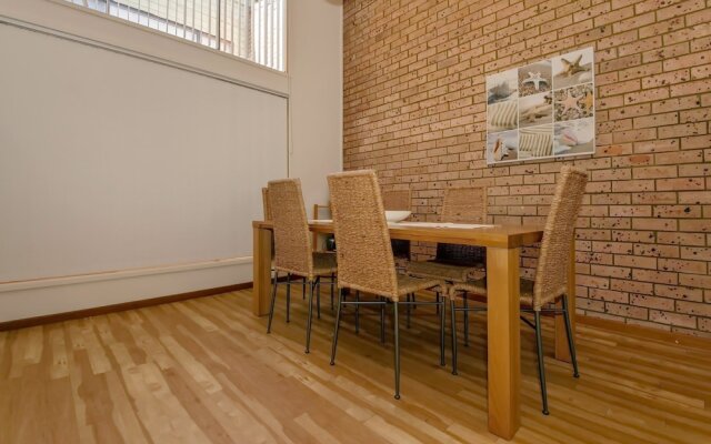 Bay Parklands, Townhouse 15, 2 Gowrie Avenue